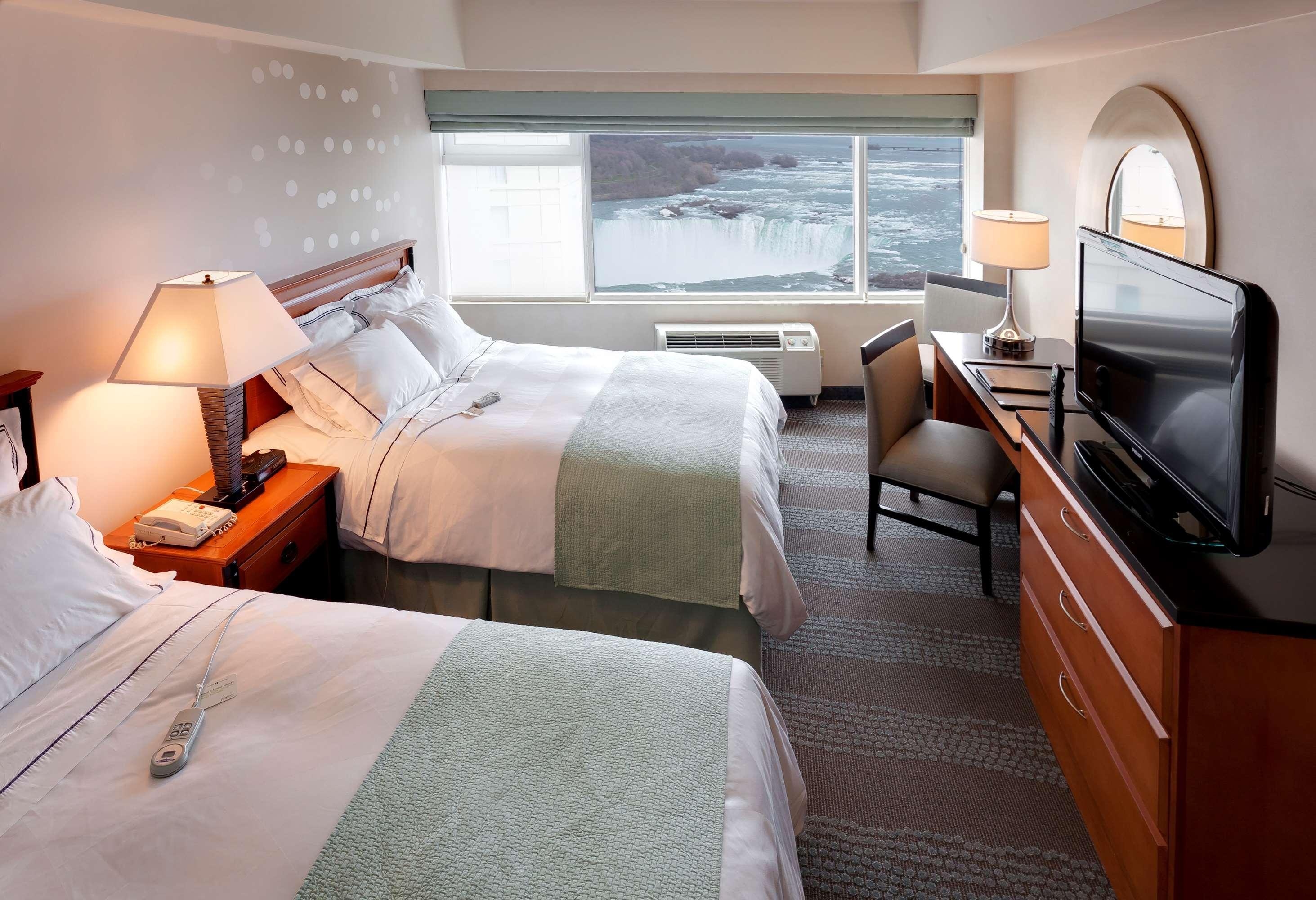 Niagara Fallsview Hotel & Suites Pokoj fotografie